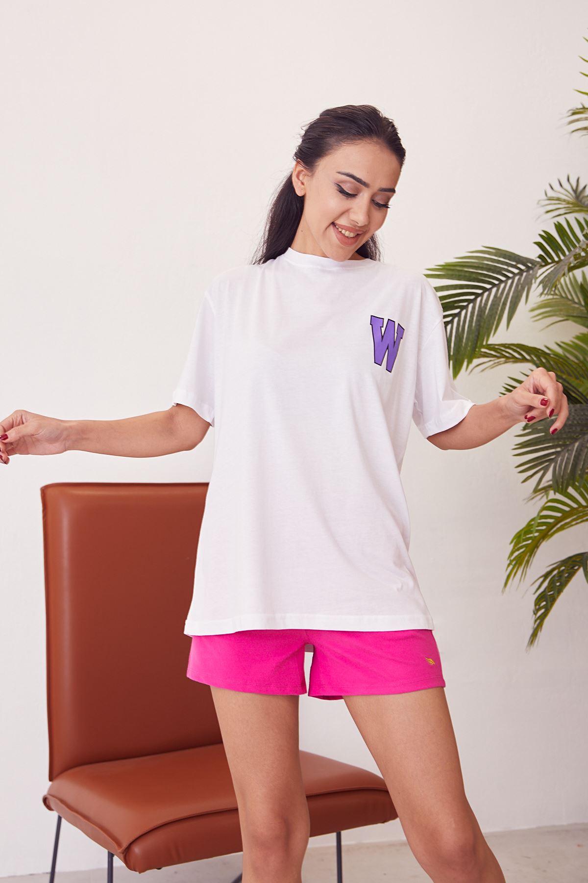 W Baskılı T-shirt-Beyaz